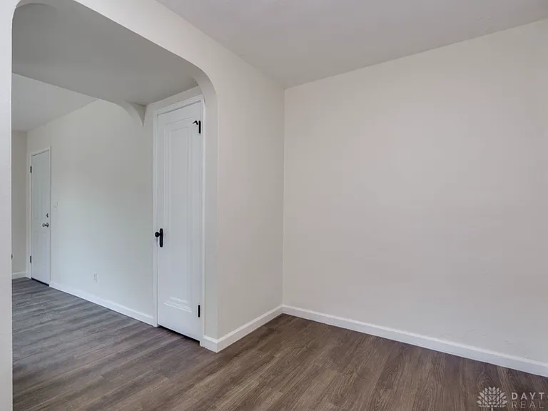 531 Hadley Ave #4 — Photo 10