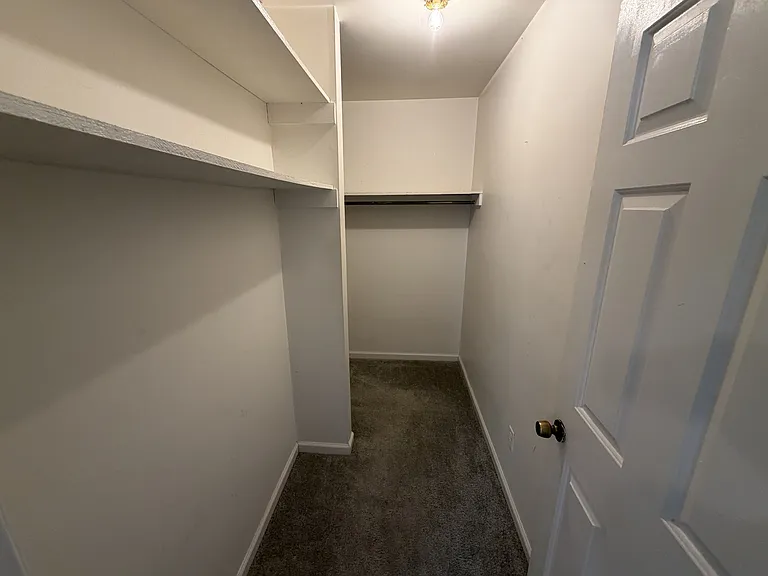 351 Bryant Ln — Photo 5
