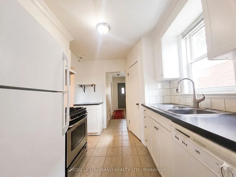 57 Trowell Ave — Photo 10