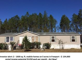 276 Saunders Rd, Freeport, FL 32439