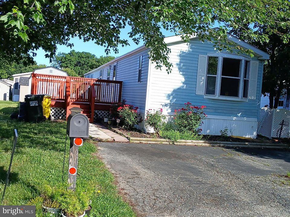 1st image of 114 Roundup Rd