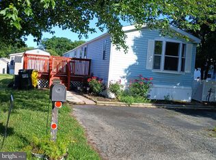 114 Roundup Rd, Middle River, MD 21220