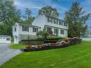 15 Flower Rd, Hopewell Junction, NY 12533