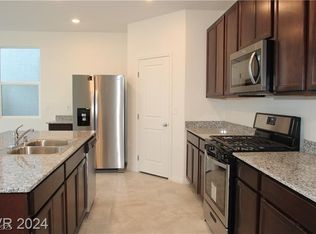 7001 Sylmar Ave, Las Vegas, NV 89113