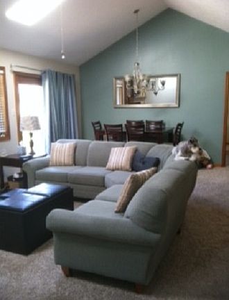 GRT rm looking toward dining