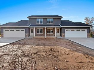 1647 Georgia St, Sturgeon Bay, WI 54235