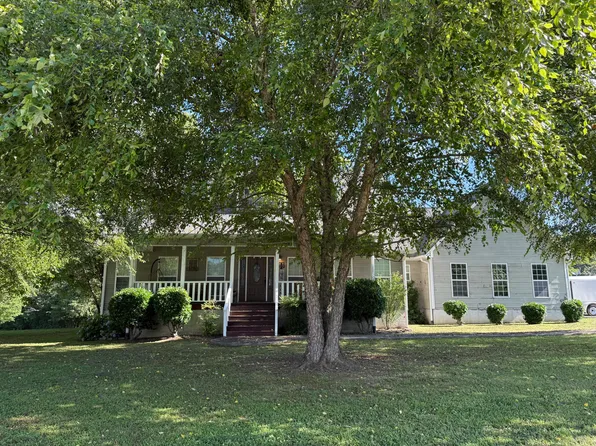 159 Beaver Dr, Trenton, GA 30752