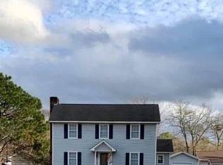 303 Tranters Creek Dr, Washington, NC 27889