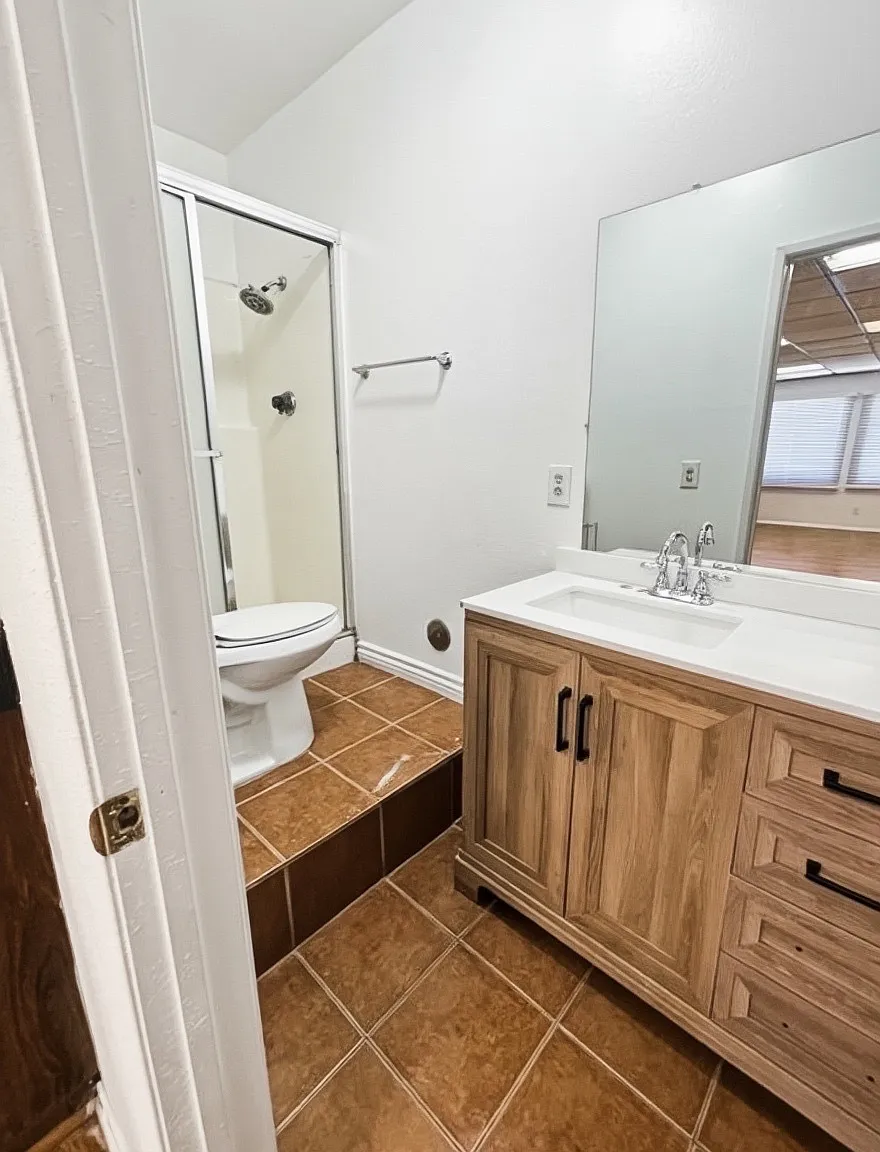 855 West 2nd Street - 1 — Photo 4