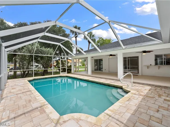 404 Anchor Way, North Fort Myers, FL 33903