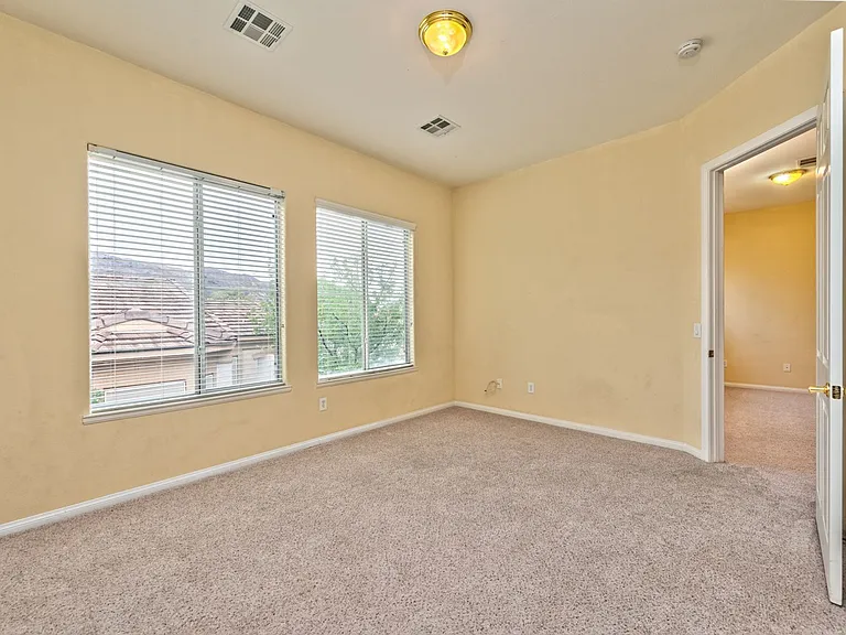 220 Lorryn Ln #2 — Photo 11