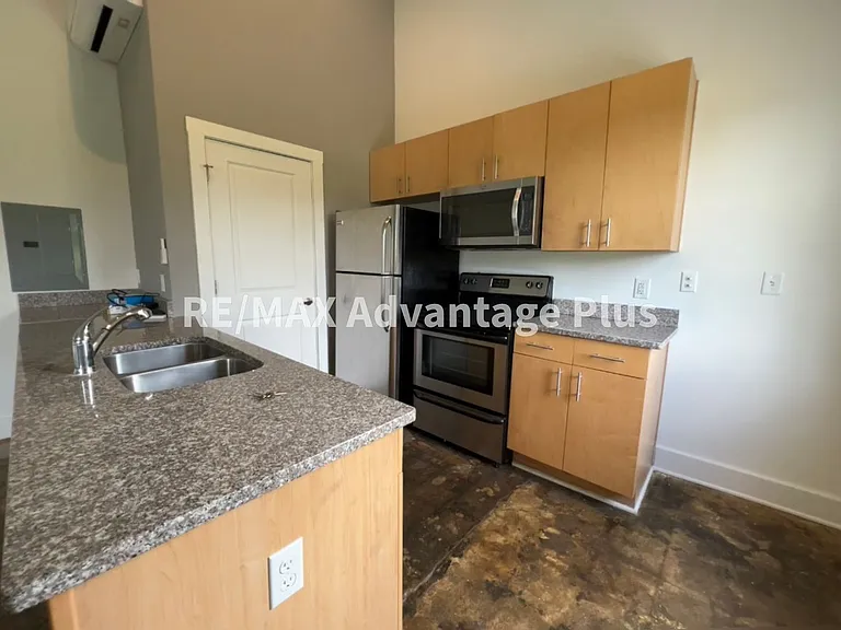 8832 Abilene Rd — Photo 4