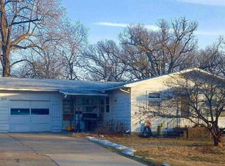 103 Hickory St, Columbus Junction, IA 52738