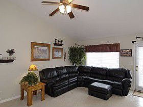 4th image of 15731 Wood Hollow Dr