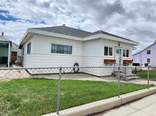 1304 9th St, Rock Springs, WY 82901