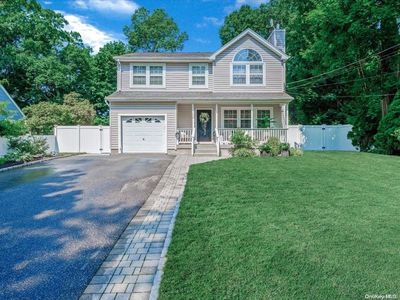 12 Claire Avenue, Huntington Station, NY, 11746