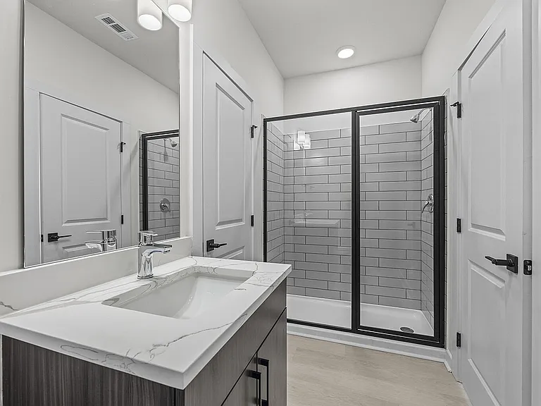 Heritage Rise Residences — Photo 3