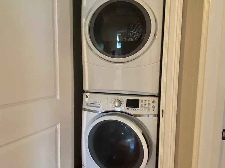 150 Quincy Ave #5B — Photo 30