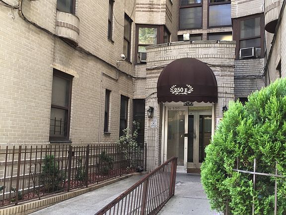 2nd image of 250 E 178th St APT 1E
