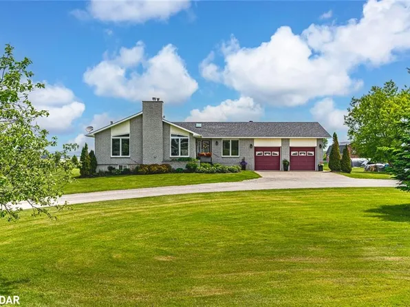 3413 McCarthy Dr, Clearview, ON L0M 1N0