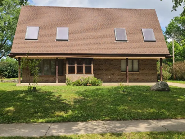 2116 West Grange AVENUE, Milwaukee, WI 53221