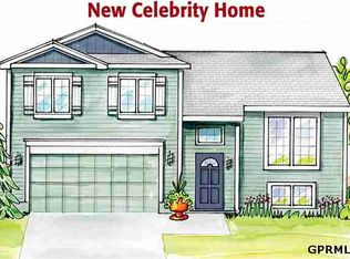 16938 N Browne St, Omaha, NE 68116