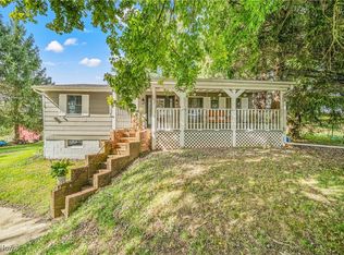 6981 Howard Rd, Williamsfield, OH 44093