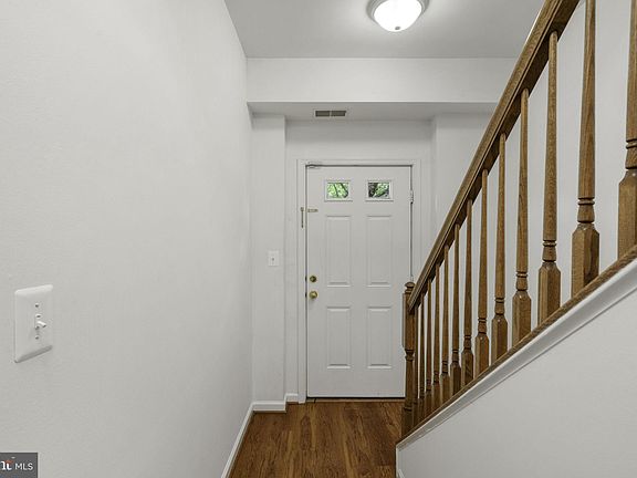 3rd image of 13005 Cordelia Ct