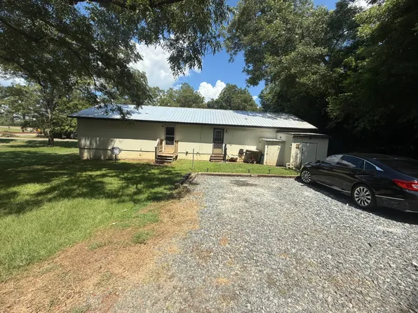 606 Lowe St #B, Americus, GA 31709