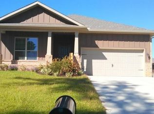 6776 Weathered Dr, Milton, FL 32570