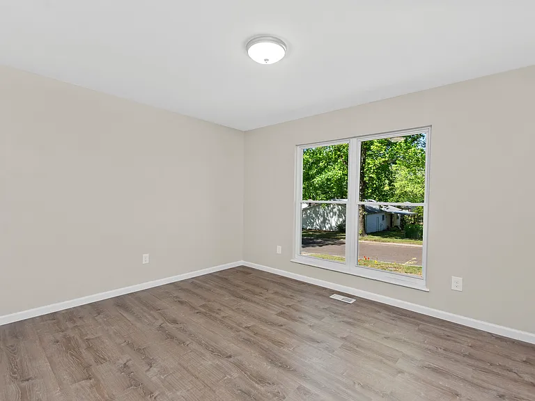 14524 Fox Chase Dr — Photo 5