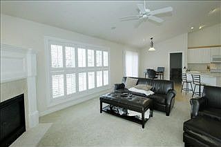 4th image of 8899 Tamarisk Ln
