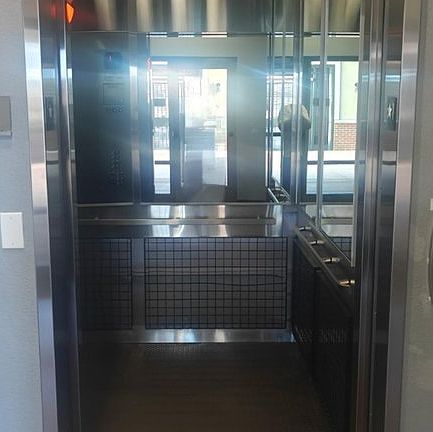3rd image of 5401 S Park Terrace Ave #104B