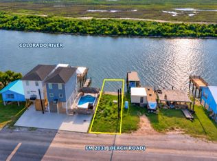 2244 Fm 2031, Matagorda, TX 77457