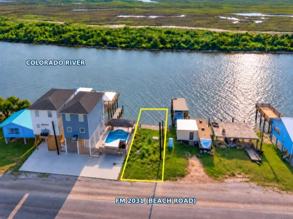 2244 Fm 2031, Matagorda, TX 77457