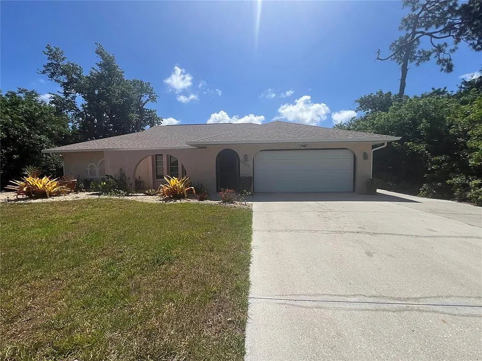 1314 Beacon Dr