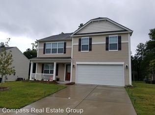 2710 Golden Rose Ln, Charlotte, NC 28216