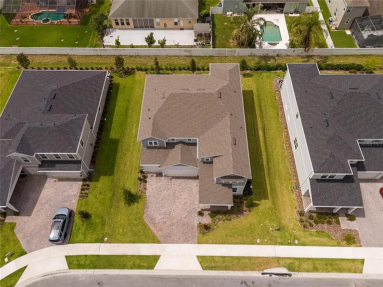 450 Winter Grove Blvd — Photo 4