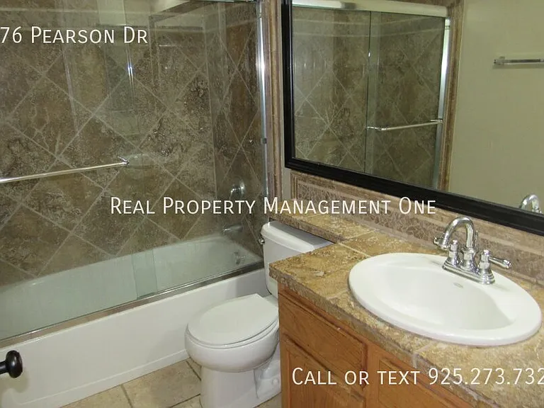 576 Pearson Dr — Photo 16