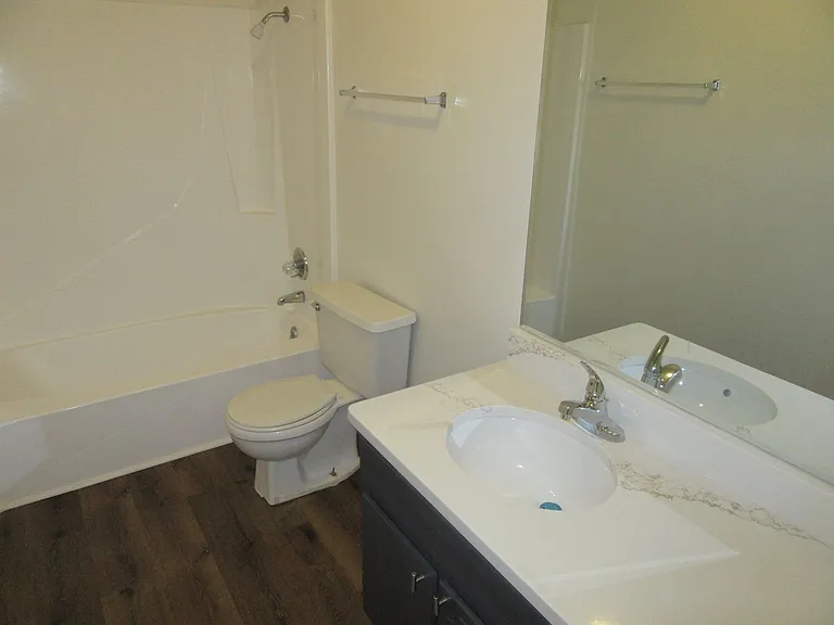 2814 N Panama Ave #6 — Photo 9
