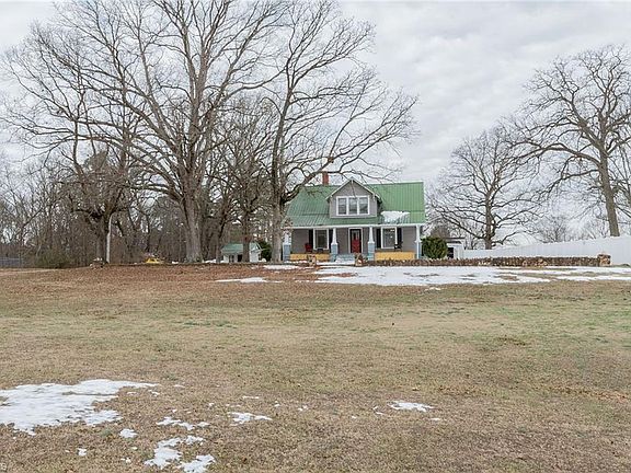 4th image of 303 Bill Lohr Rd