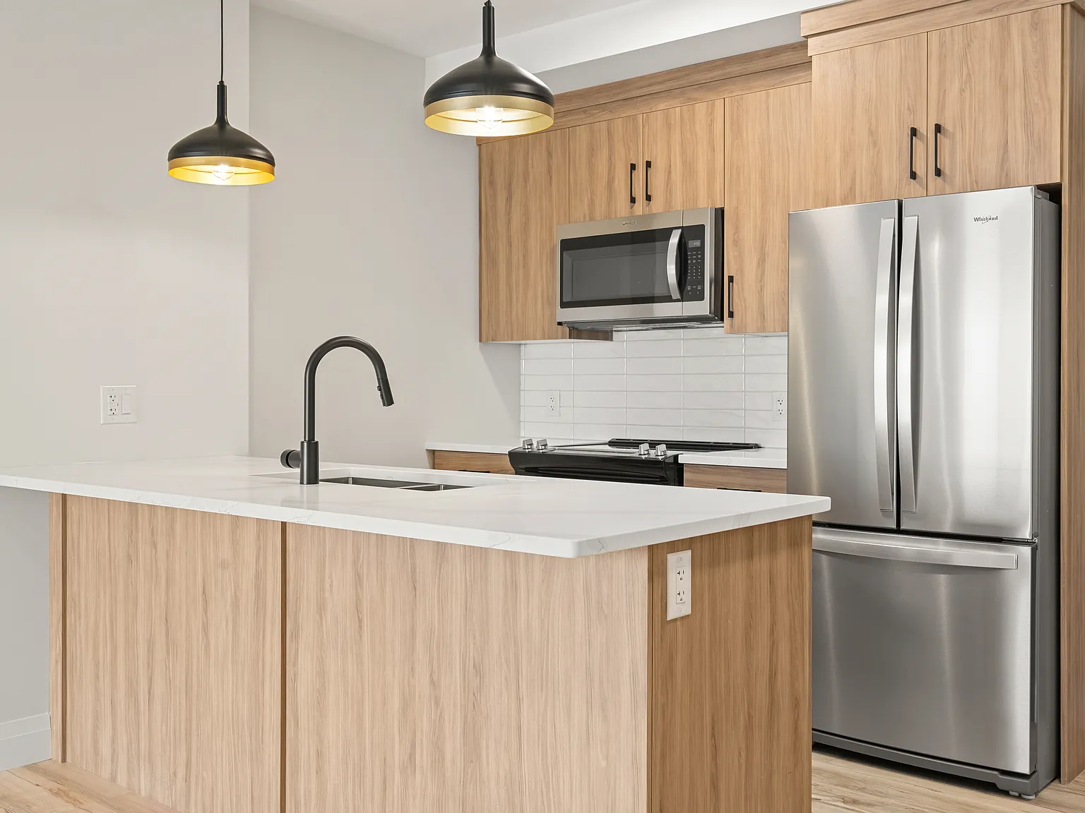 2 bed, 1167 sqft, $2,425 — Photo 3