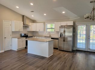 1448 Ridgewood Pl, Lawrenceville, GA 30043