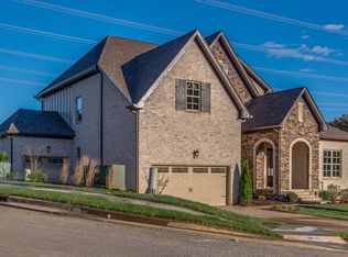 7233 Natchez Pointe Dr, Nashville, TN 37221
