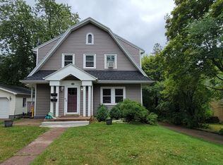 2320 E 2nd St, Duluth, MN 55812