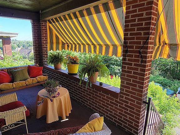 Custom Canvas Awnings