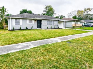 6518 Roxbury Rd, Houston, TX 77087