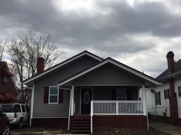 3905 Auburn Rd, Huntington, WV 25704