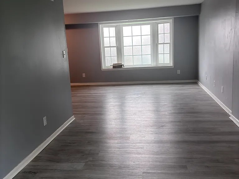 906 Westwind Pl — Photo 12