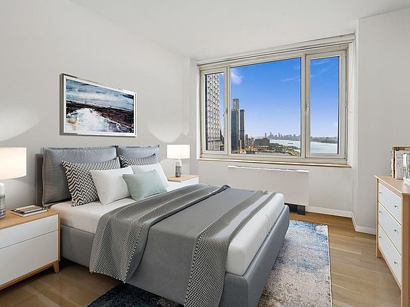 4th image of 635 W 42nd St APT 34H